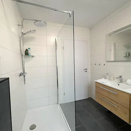 Citabria, Max 6 Pers, Ueberdachte Terrasse, Neue *