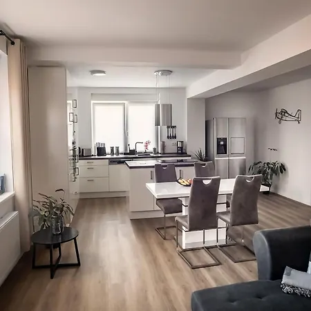 Citabria, Elegante Wohnung, 2 Schlafzimmer, Ueberdachte Terrasse Διαμέρισμα Κλόπενμπουργκ