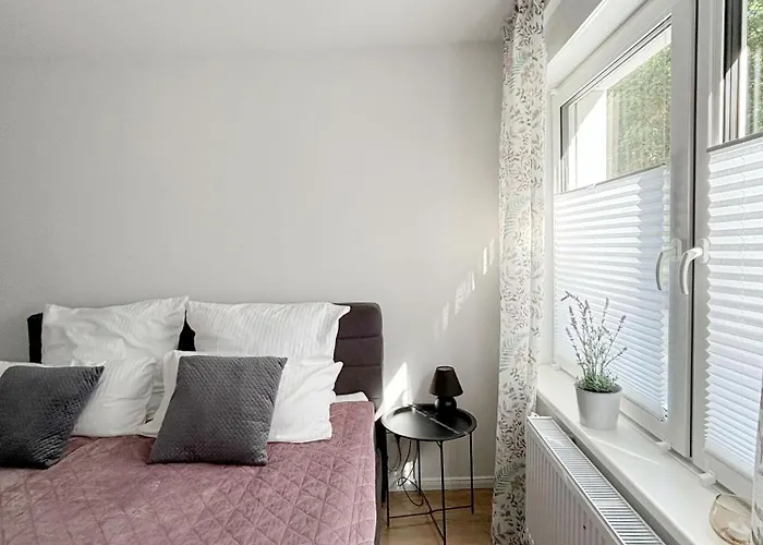 Citabria, Elegante Wohnung, 2 Schlafzimmer, Ueberdachte Terrasse Cloppenburg